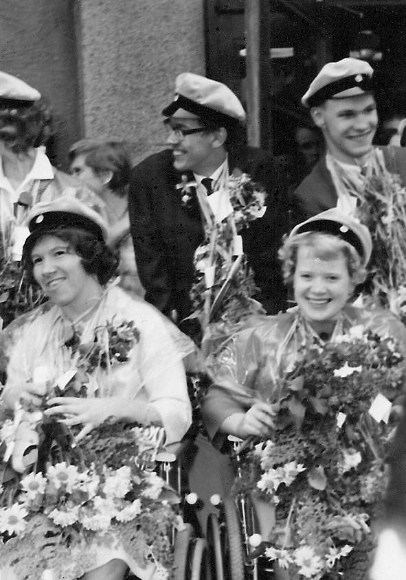Mats, Kaj, Siv och Kristina examen 1963.